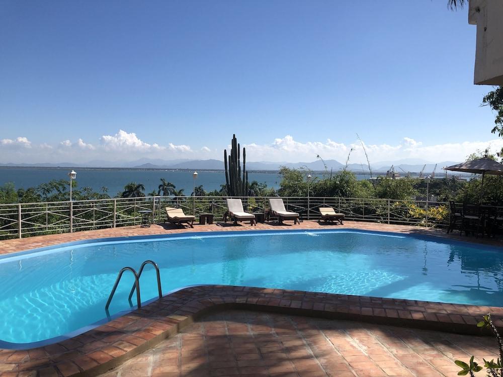 Hotel Mont Joli Cap-Haïtien Exteriör bild