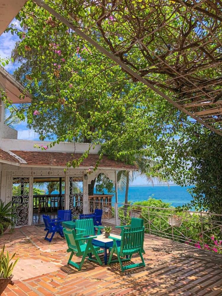 Hotel Mont Joli Cap-Haïtien Exteriör bild